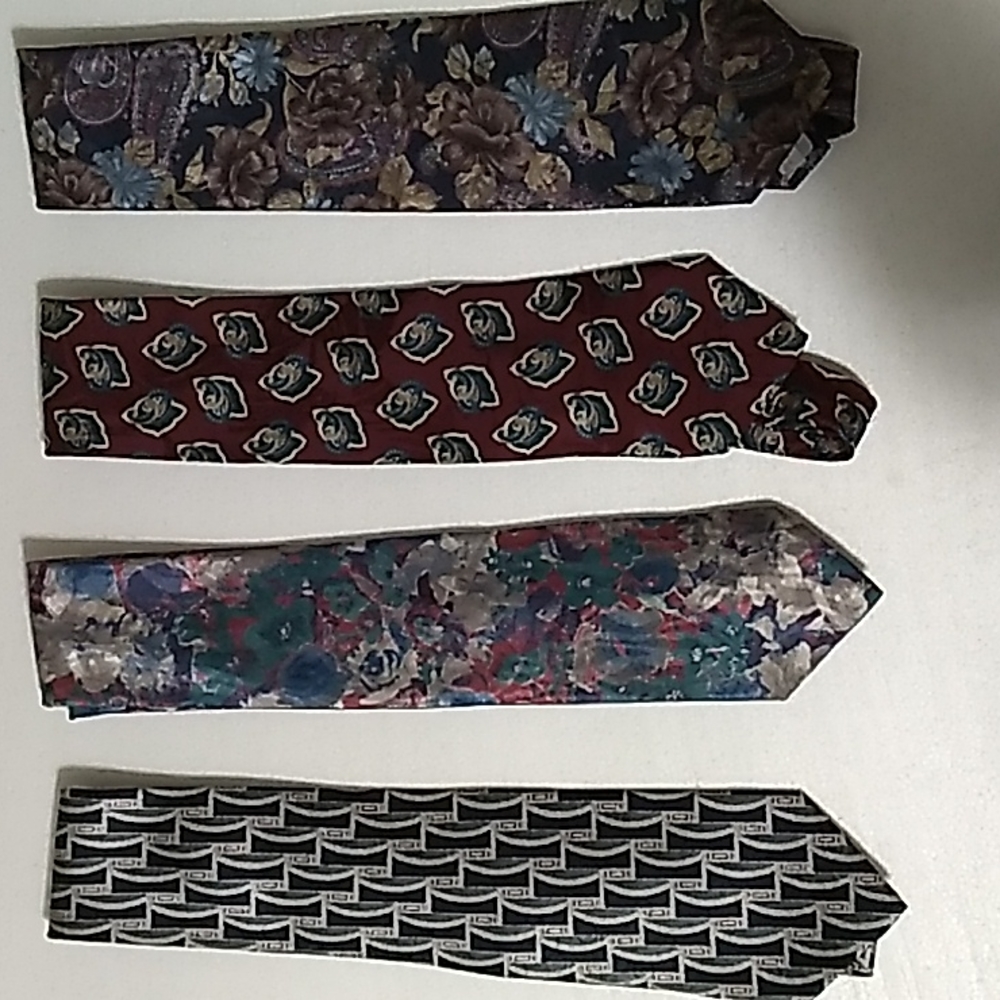 Alexander Lloyd Ties